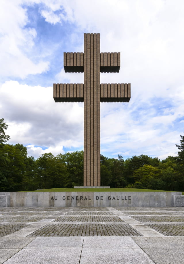 Croix de Lorraine à Colombey-les-deux-Eglises