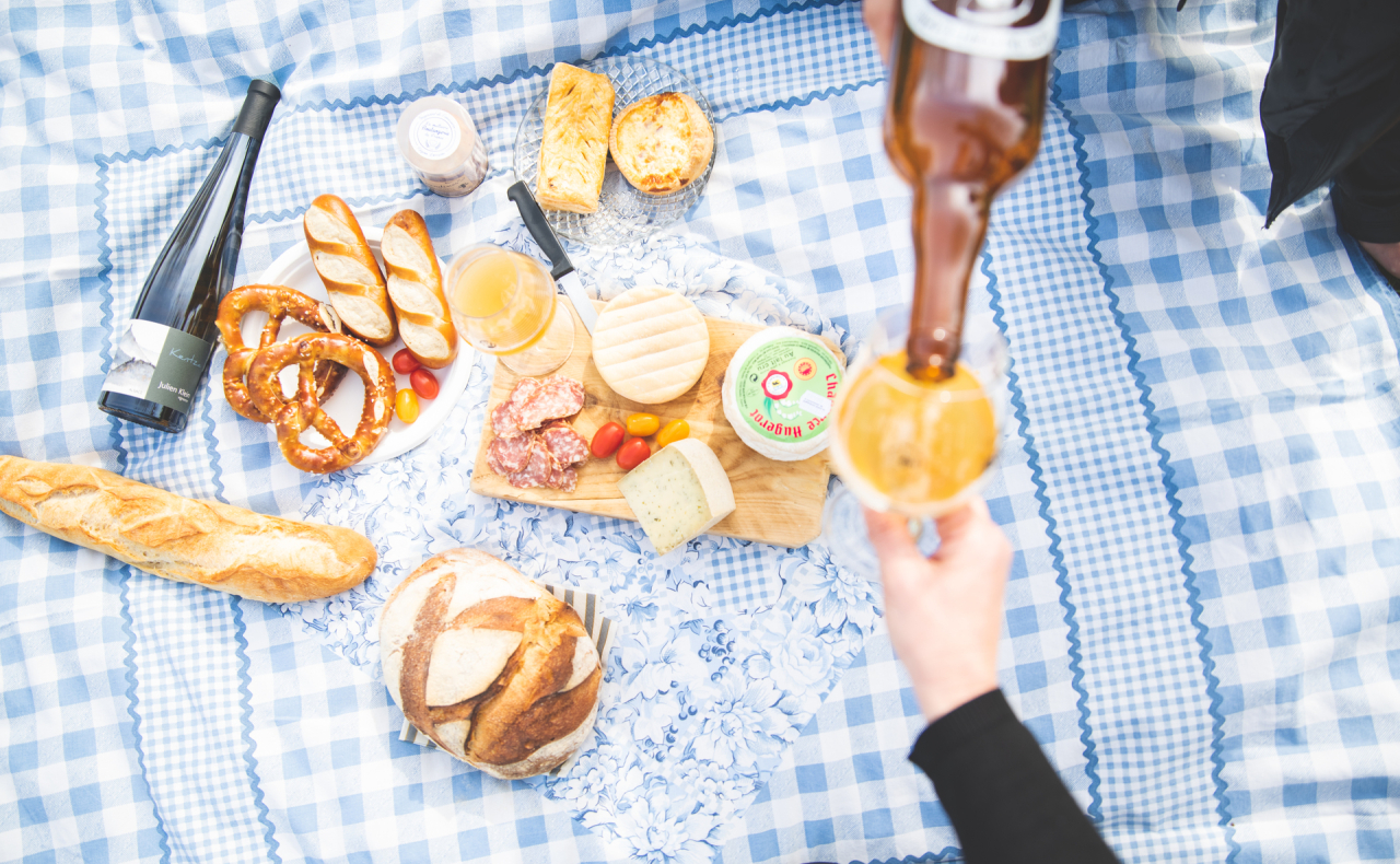 Pic-nic, bière, pain, charcuterie