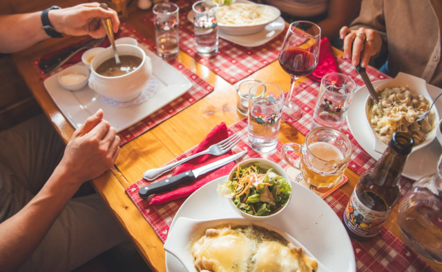 repas marcaire dans une ferme-auberge vosgienne