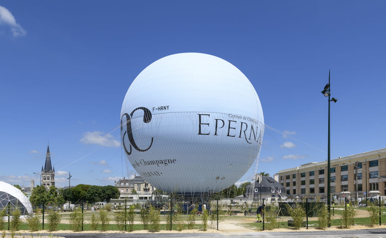 Ballon captif à Epernay